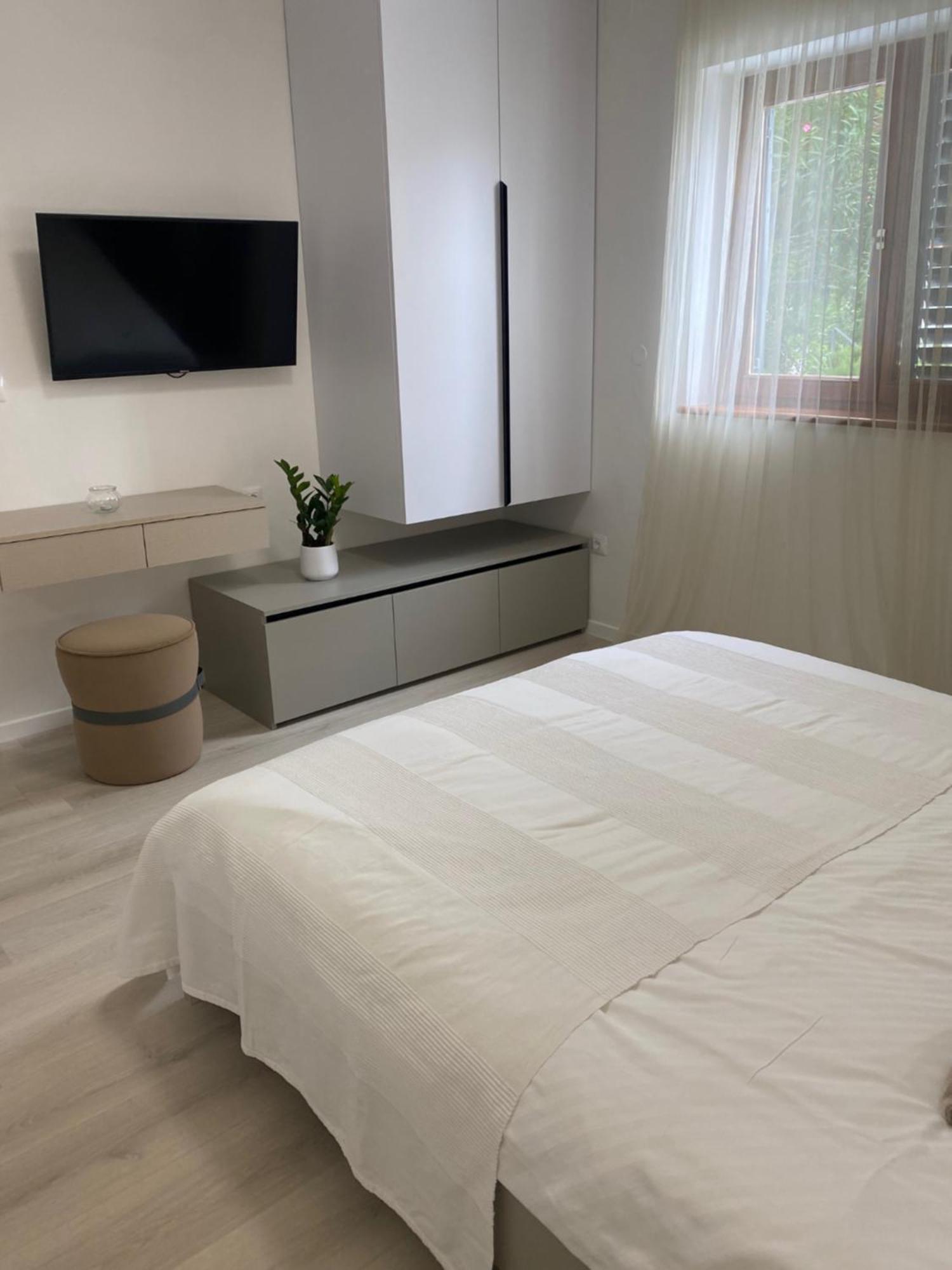 Apartments & Rooms Bianca Mali Lošinj Buitenkant foto